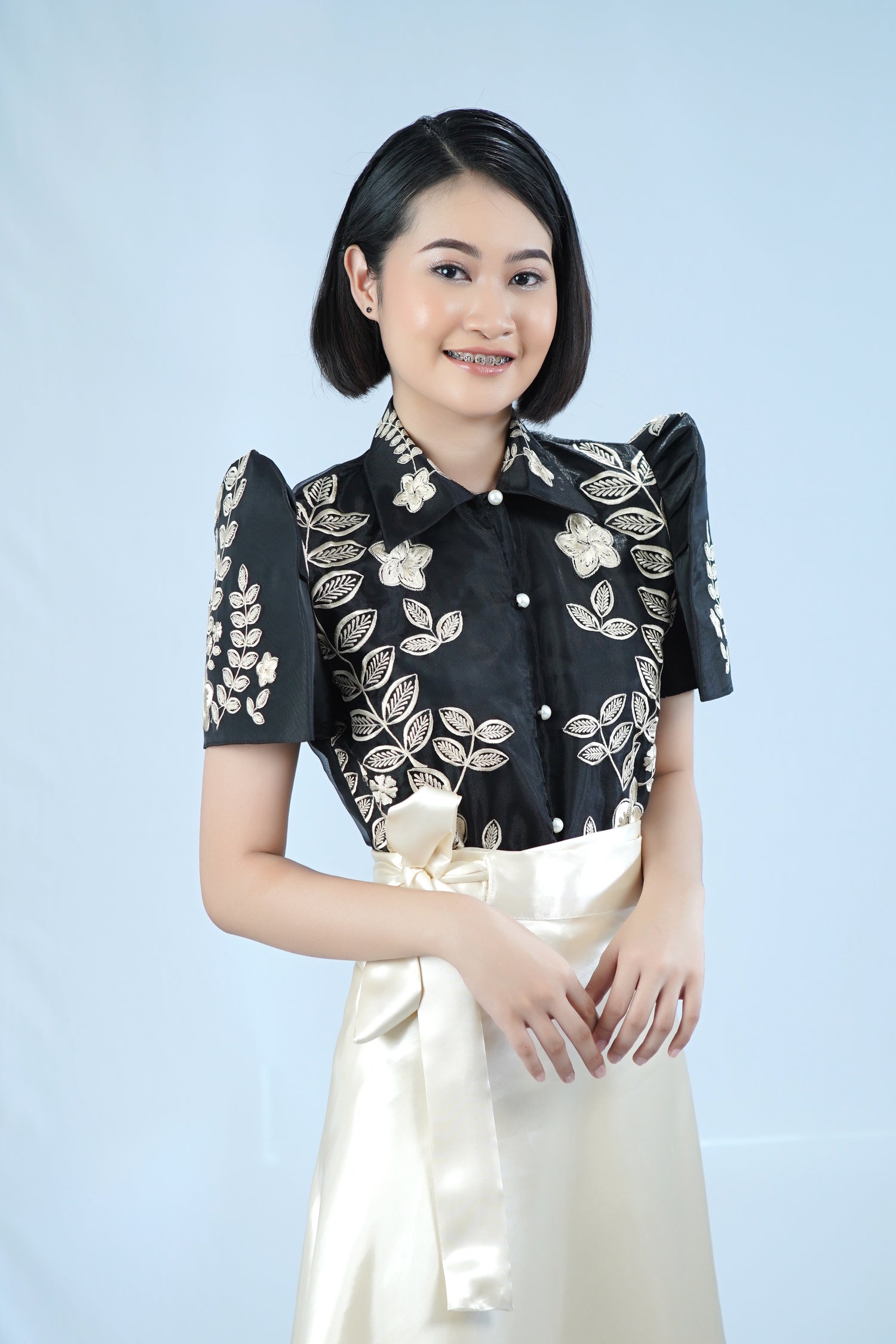 Blouse Mestiza Full Embroidery Organza